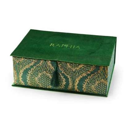 Raphia Chocolatier – Christmas chocolate boxes Profile Picture