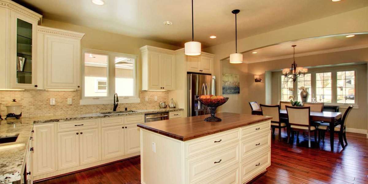 What Color Trends Are Popular For kitchen Cabinets in Bellevue, WA?