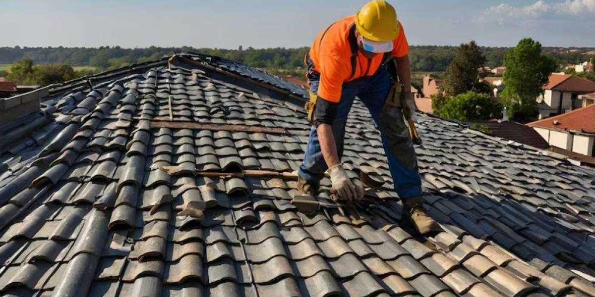 Do Roofers in Bronx, NY Specialize in Certain Types of Roofs?